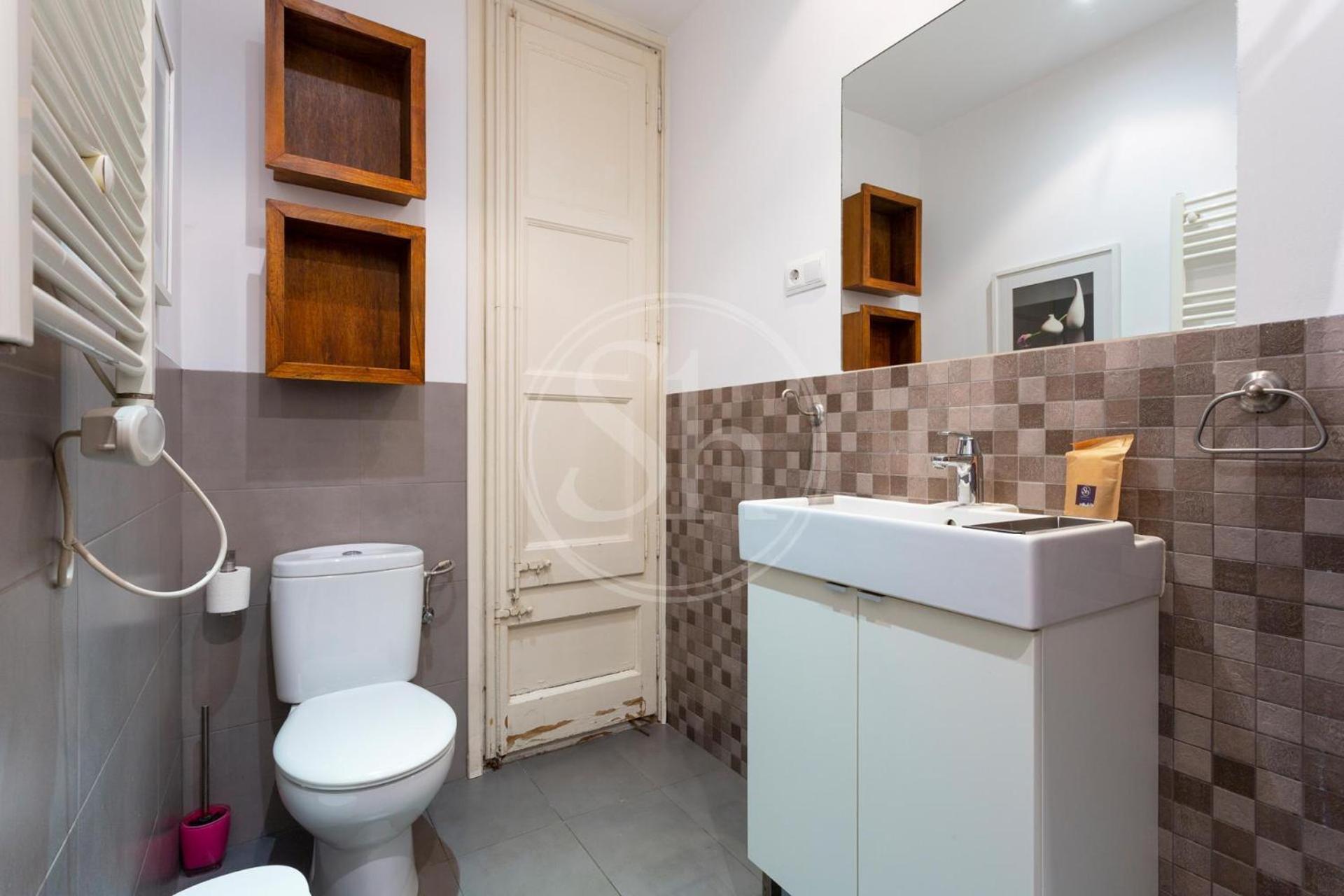 Apartamento En Sagrada Familia E บาร์เซโลนา ภายนอก รูปภาพ